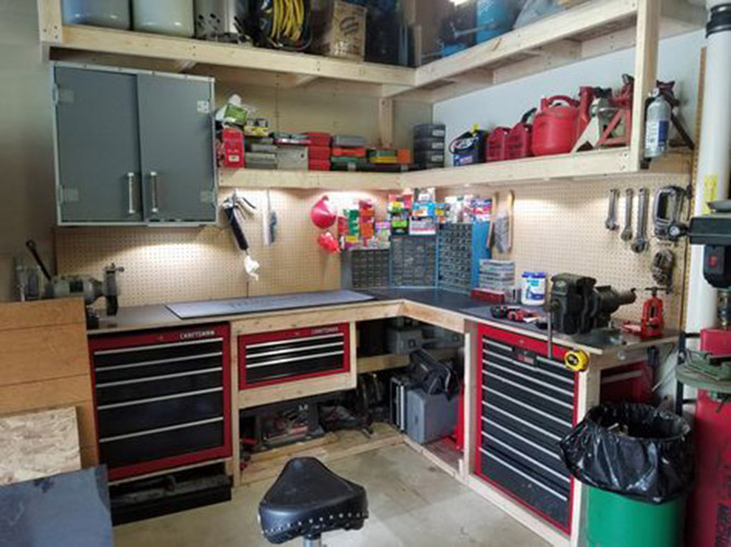 Garage Corner Organize