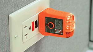 outlet tester