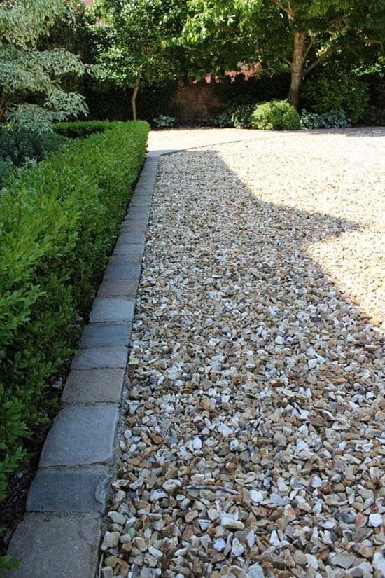 Gravel Driveway Edging 10