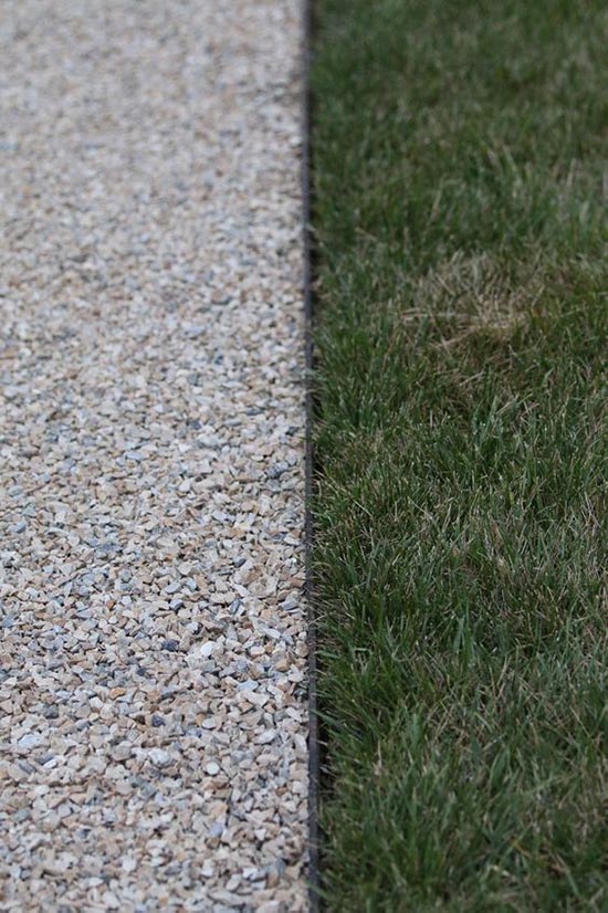 Gravel Driveway Edging 23