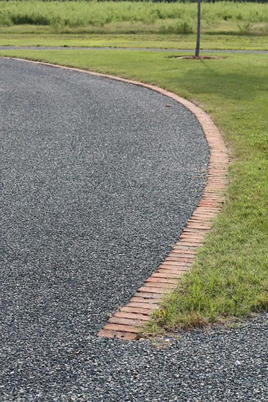 Gravel Driveway Edging 6