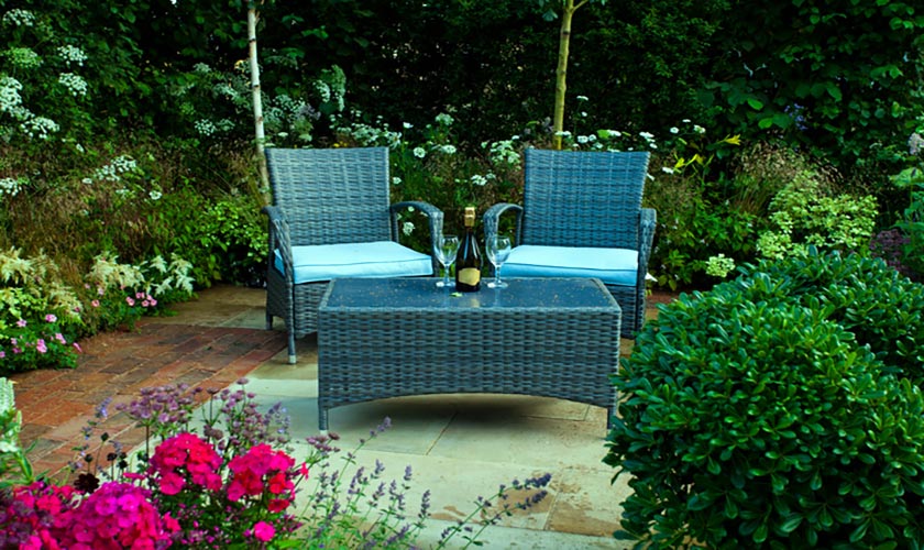 Small Brick Patio Chairs Garden