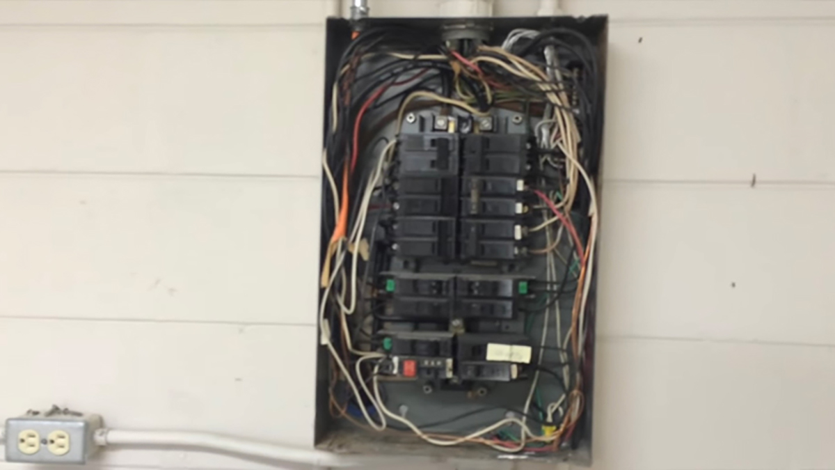 split bus panel