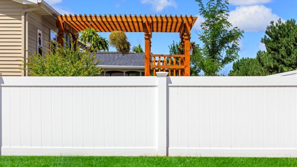 Vinyl Fencing