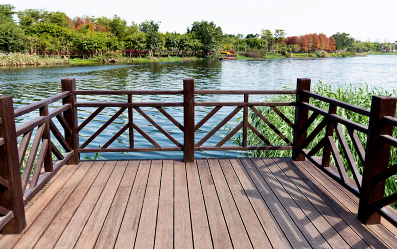 Wood Pattern Railing